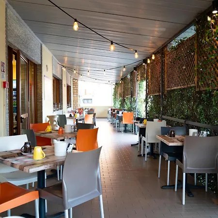 Josefine Front - Adults Only Hotel