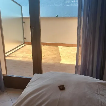 Villa Josefine Lake Front Beach And Pool (Adults Only) *