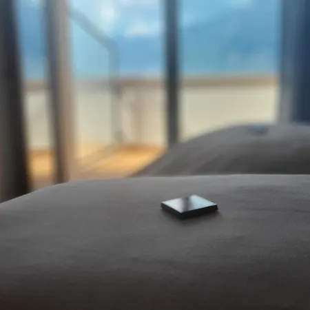 Josefine Front - Adults Only * Brenzone sul Garda