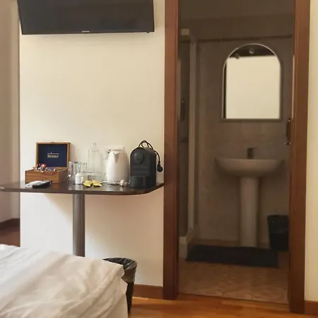 Josefine Front - Adults Only Brenzone sul Garda