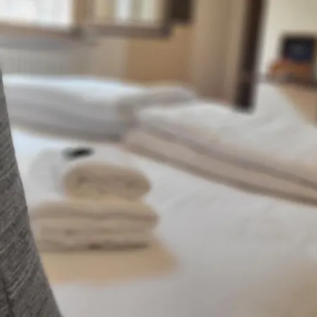 Josefine Front - Adults Only * Brenzone sul Garda