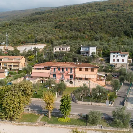 Josefine Front - Adults Only * Brenzone sul Garda