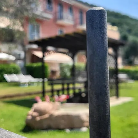 Josefine Front - Adults Only Hotell *